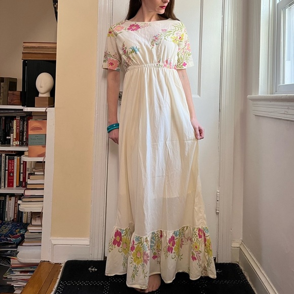 Vintage 70s Sheer Floral Maxi Full Length Boho Dress Nightgown Flower Child - Picture 2 of 13